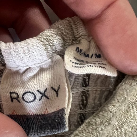 Roxy Halter Top - Picture 4 of 5